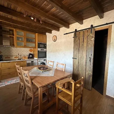 Casa de Férias La Casuka Vut *